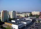 Modernizm. Grzegorz Piątek o architekturze modernizmu i rewitalizacja osiedli z wielkiej płyty. Posłuchaj rozmowy z krytykiem architektury!