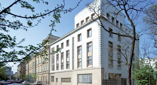 Trzy budynki mieszkalne w centrum Krakowa