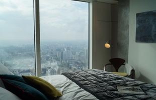 Złota 44 Daniela Libeskinda. Widzieliśmy apartamenty na 50. piętrze wieżowca! Znamy też ceny. Zobaczcie zdjęcia 