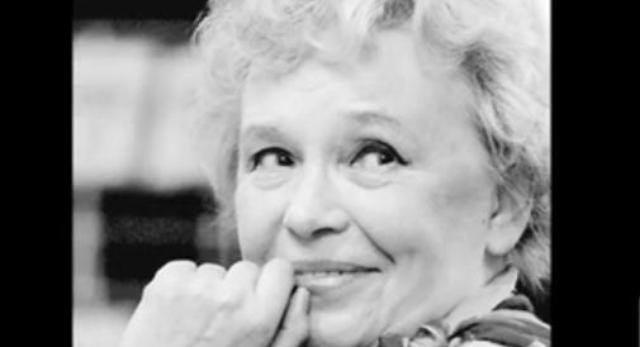 7 października, po cieżkiej chorobie zmarła Joanna Chmielewska