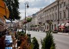 Nowy Świat w Warszawie na 45. miejscu wśród najdroższych ulic handlowych na świecie. Zobacz raport przygotowany przez firmę Cushman & Wakefield!