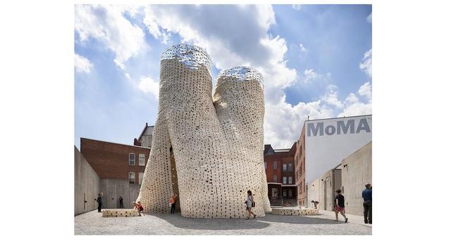 Zwyciężczyni 15. edycji konkursu Young Architects Program - biodegradowalna instalacja artystyczna