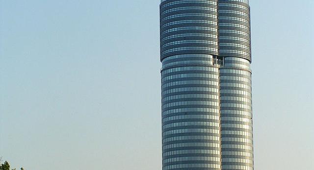 Wieżowiec Millenium Tower w Wiedniu
