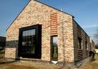 Detale współczesnej architektury: jak rynna zmienia dom