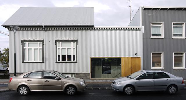 Projekt H71a –mały dom i studio fotograficzne w Reykjavíku