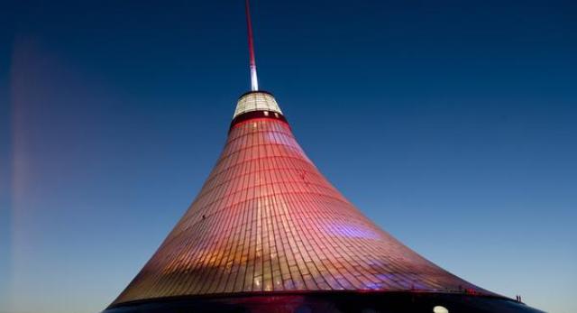 Największy namiot - jurta na świecie, Khan Shatyr, Astana, Kazachstan