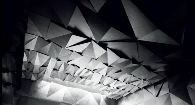 Wnętrze Filharmonii Szczecińskiej. Album o współczesnej architekturze