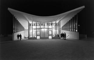 Architektura Warszawy powojennej w obiektywie Zbyszka Siemaszki