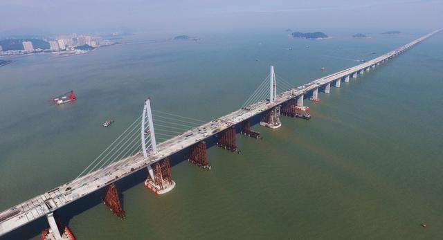 Najdłuższy most na świecie - Hongkong Zhuhai Makao Bridge