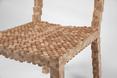 Pikseloza w dizajnie - Pixel Chair projektu Vivian Chiu