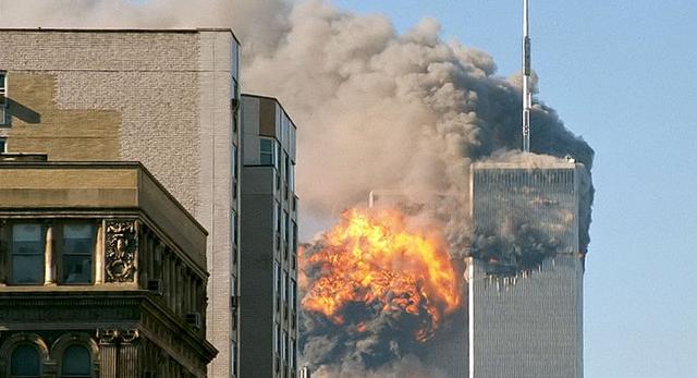 11 września zdjęcia WTC 1