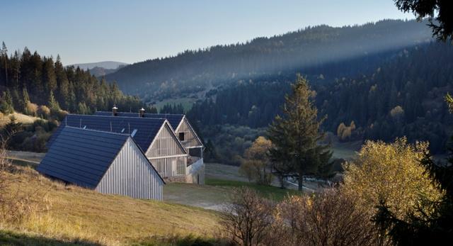 Architektura. Wiejska chata w stylu nowoczesnym. Zobaczcie realizacje czeskich architektów