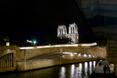 Widok spod "Mostu Śniadań" na Katedre Notre Dame